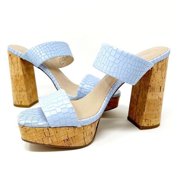 Charles by Charles David Sandals Women's 7.5 Baby Blue Croc-Embossed Platform - Picture 3 of 12